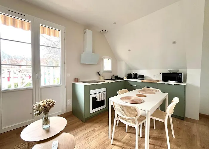 2 Pieces Avec Terrasse Apartment *